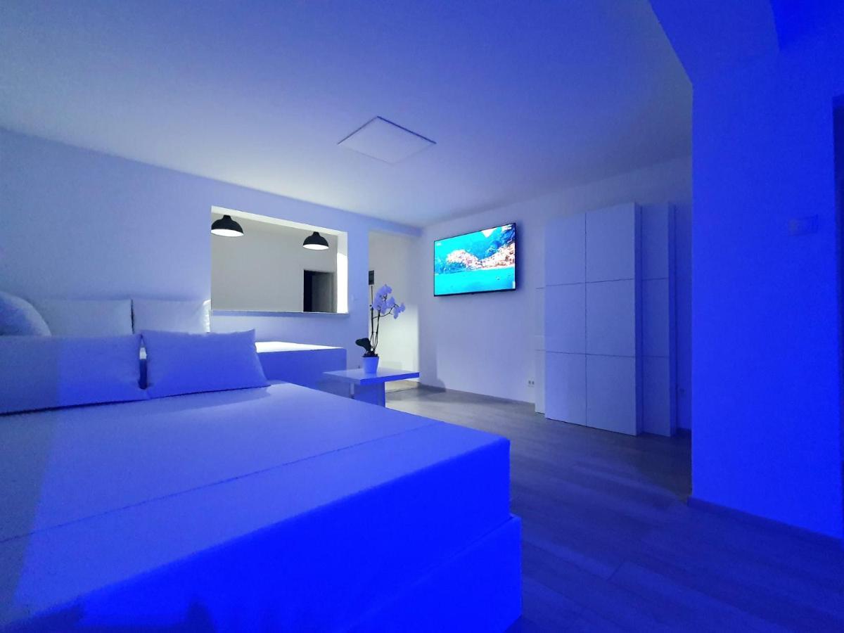 Penthouse Jacuzzi & Pool Apartmants Opatija Dış mekan fotoğraf