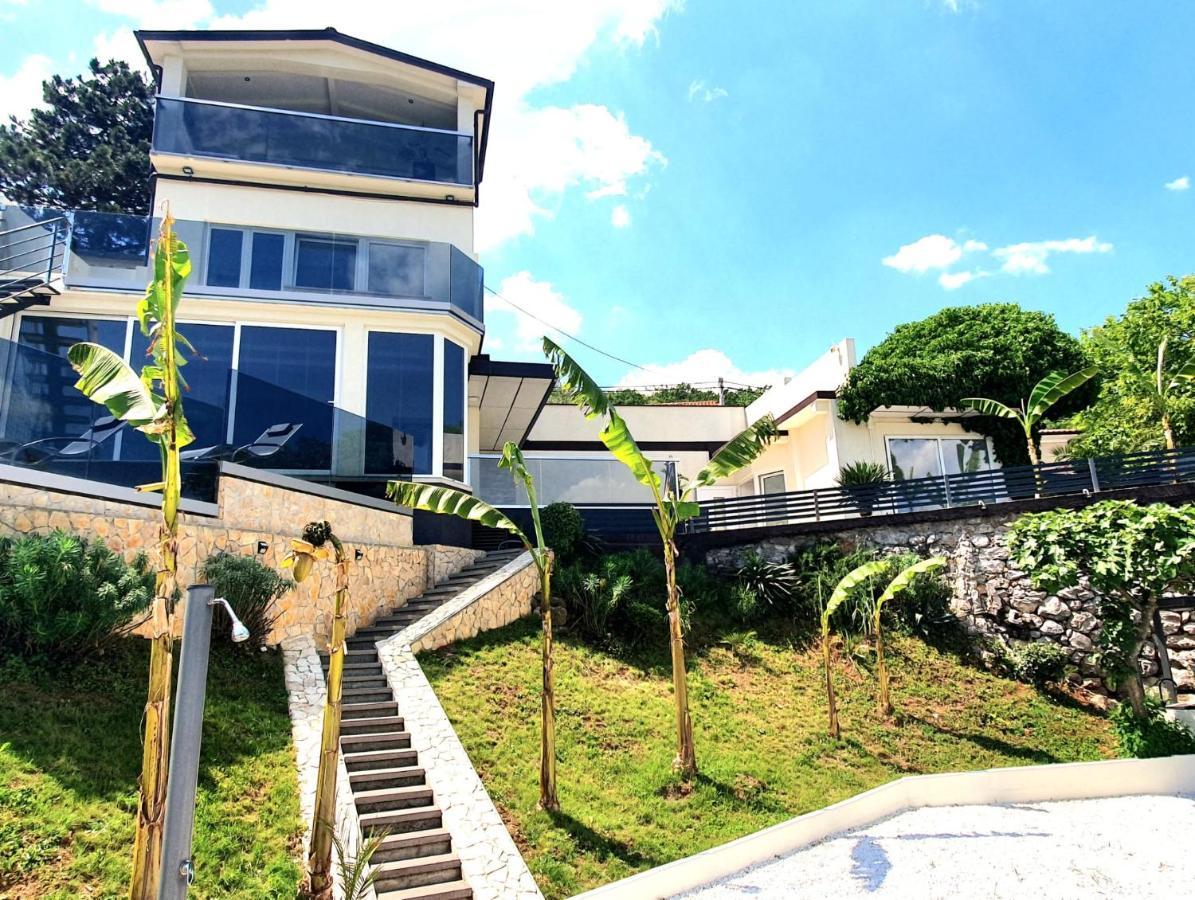 Penthouse Jacuzzi & Pool Apartmants Opatija Dış mekan fotoğraf