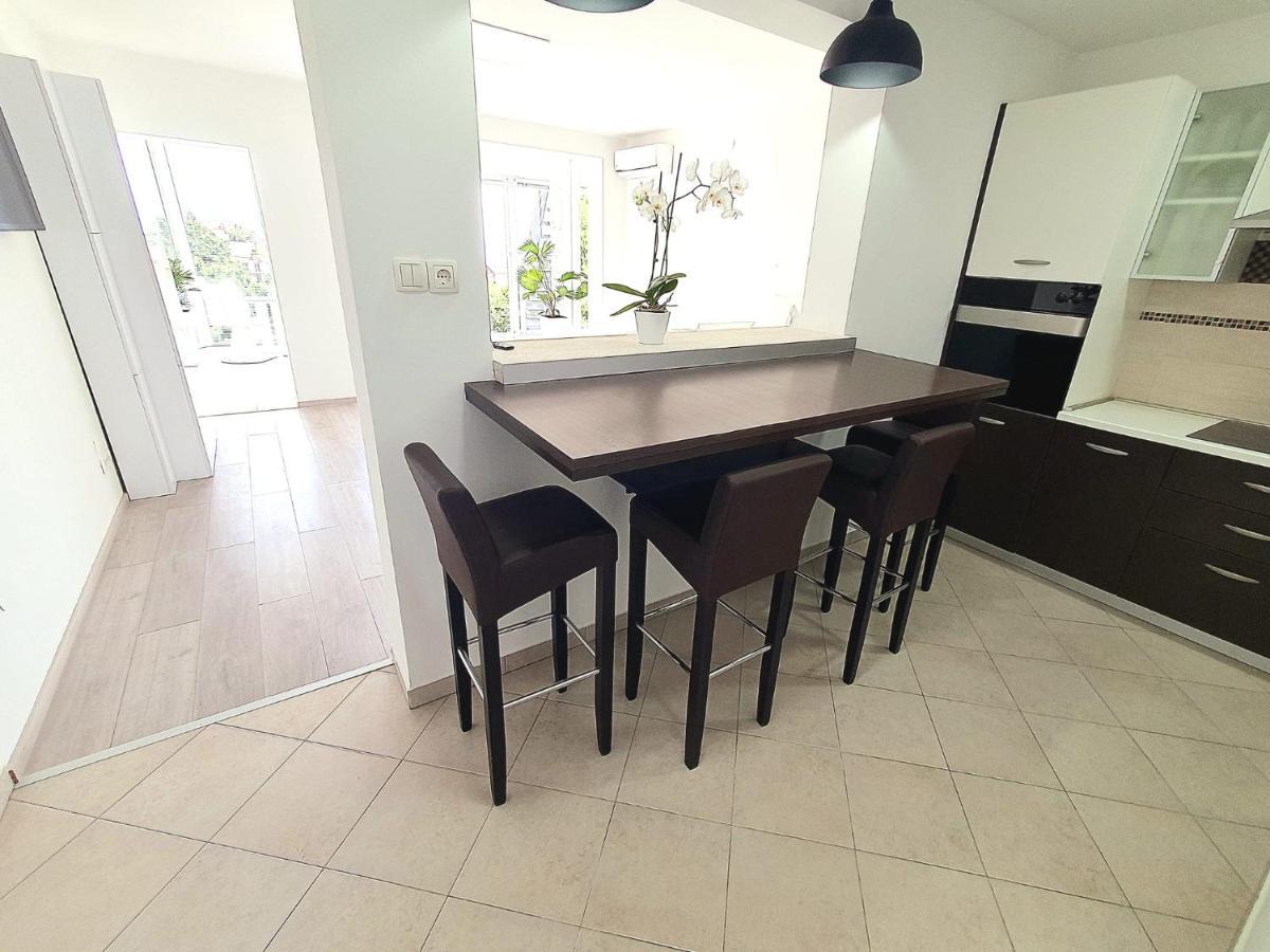 Penthouse Jacuzzi & Pool Apartmants Opatija Dış mekan fotoğraf
